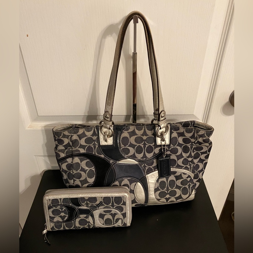 Coach Tote and matching Wallet